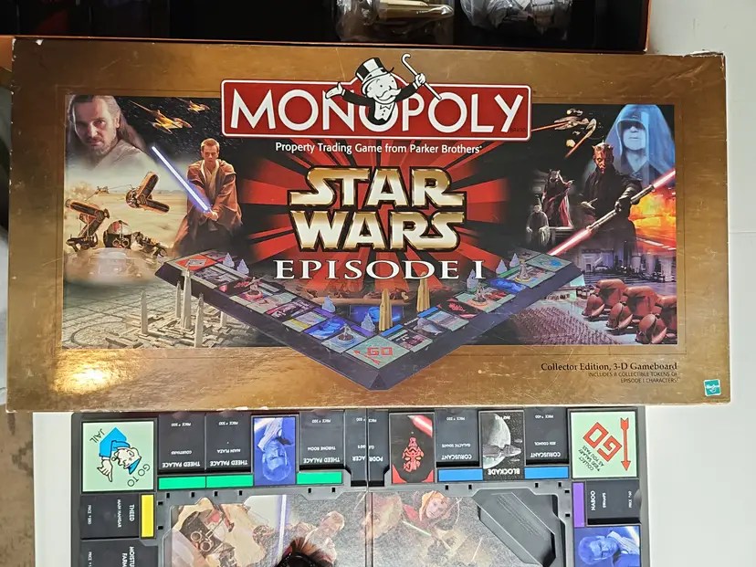 STAR WARS: Episode 1  Monopoly Complete Set   3-D Collectors Edition Excellent