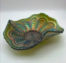 Vintage Fenton Carnival Glass Berry Bowl “Peacock Tail” Green Iridescent Ruffled