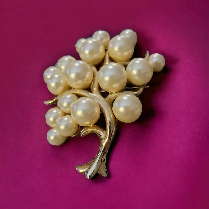 Marvelous Marvella 18 Faux Pearl Brooch Tree Branch Gold Tone Brushed Signed