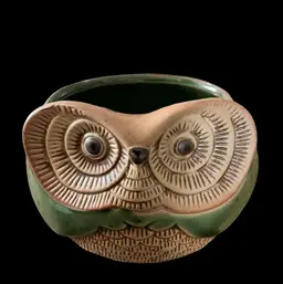 Chubby Ceramic Owl Planter 3.25” x 4.5”
