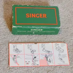#1841 Singer Sewing Machine Metal Foot(s) Parts and Guide, 17 items