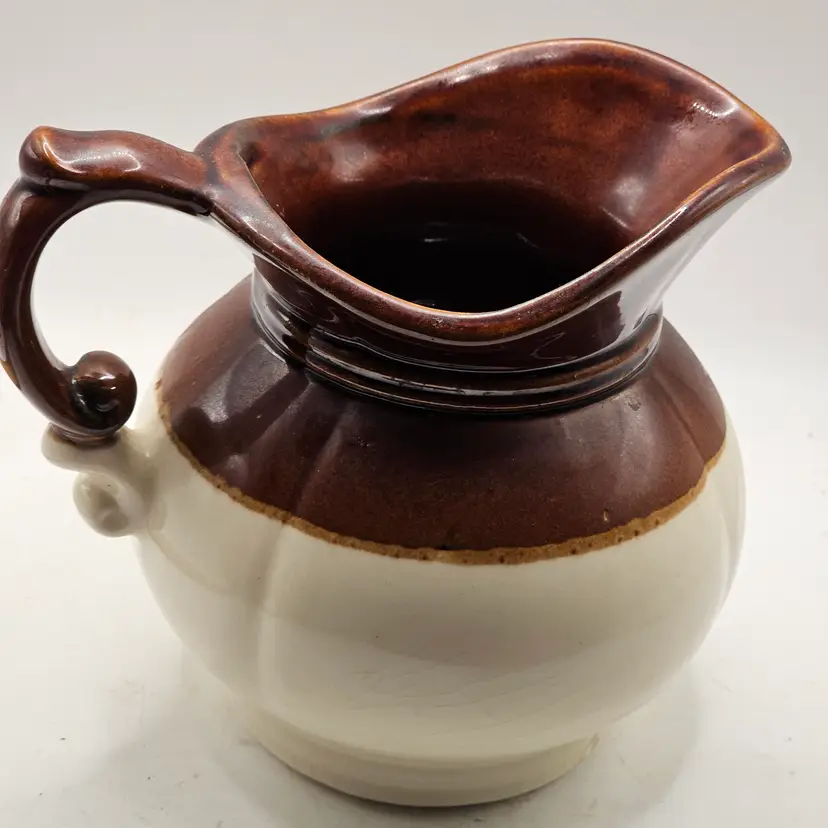McCoy Pottery Pitcher Vase brown and creme 7528