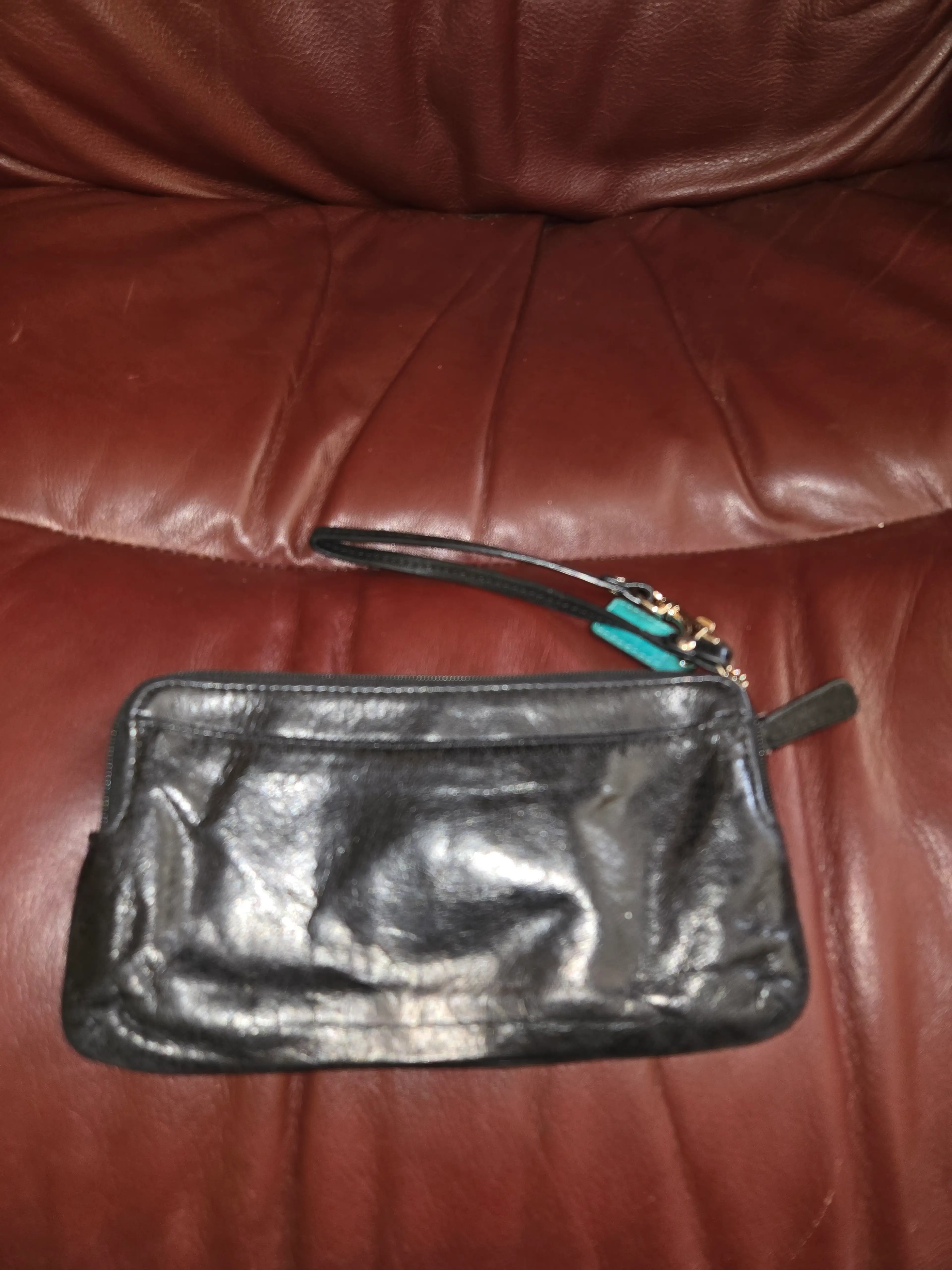Image 2 of 5