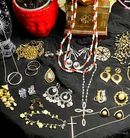Vintage Jewelry Lot