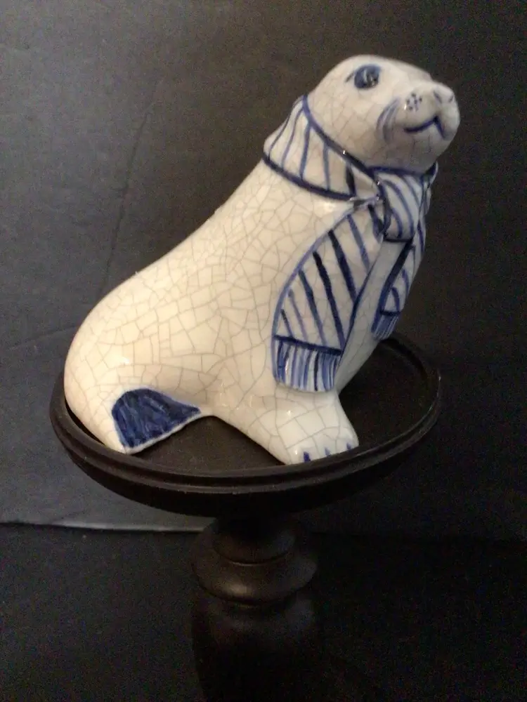 Dedham Pottery Potting Shed Seal With Scarf