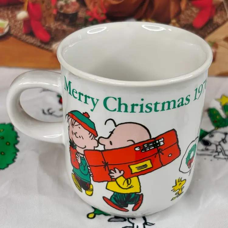 “Merry Christmas 1976” Mug - Peanuts