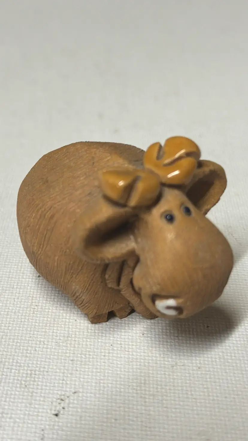 Artesania Rinconada Uruguay Art Pottery Baby Cockatoo Figurine