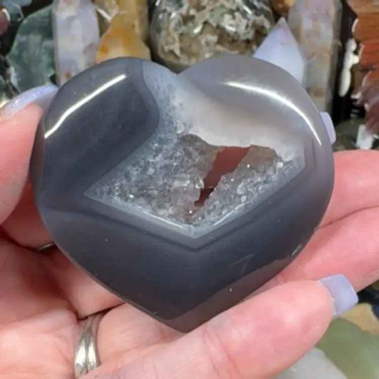 Druzy Agate Heart 10A