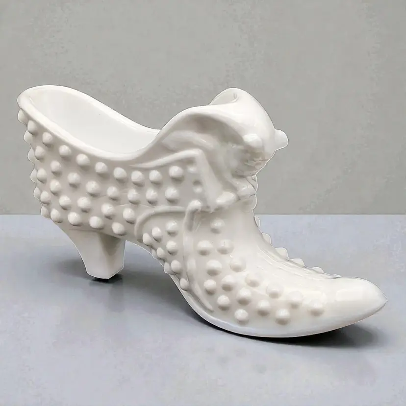 Vtg Fenton Hobnail White Milk Glass Princess Shoe Boot Slipper Cat Head Pre-1974