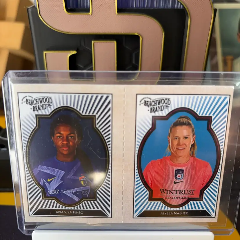 Brianna Pinto/Alyssa Naeher, 2025 Parkside Beachwood NWSL - Squared Singles, Soccer Card