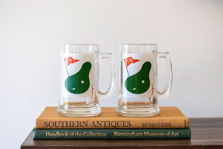 Vintage Mid-Century Morgan “19th Hole” Golf Beer Mugs – Set of 2