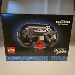 Lego 40769 - Sega Genesis Controller from the Sonic the Hedgehog theme