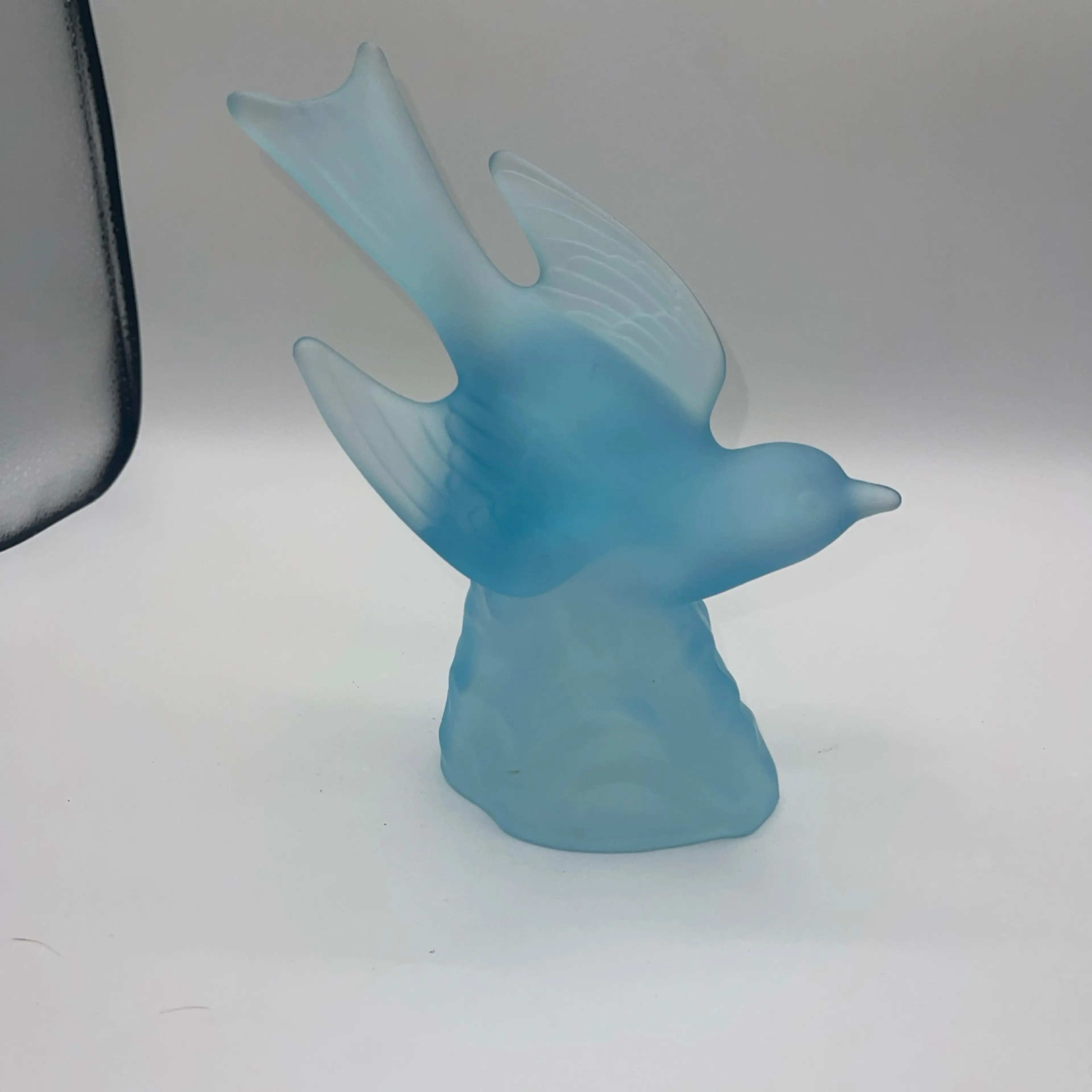 Image 2 of 8