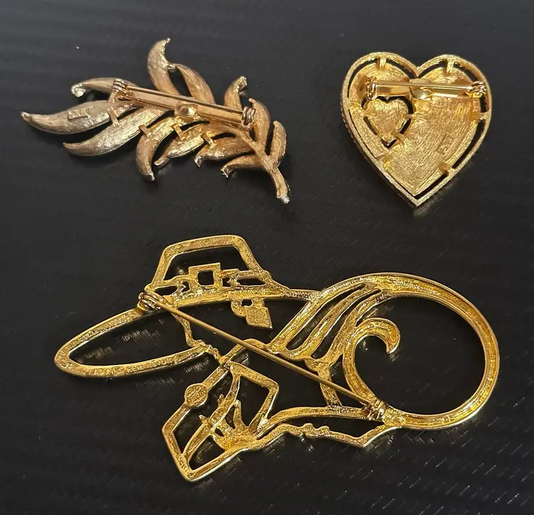 JJ Brooches - Set Of Three