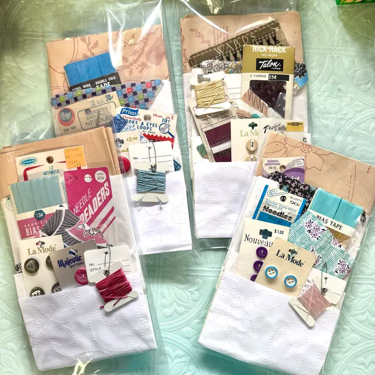 Vintage Sewing Notion Pack