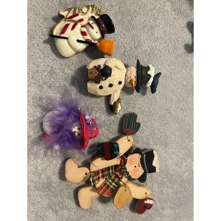 Lot Of Four Vintage Snowman Brooches