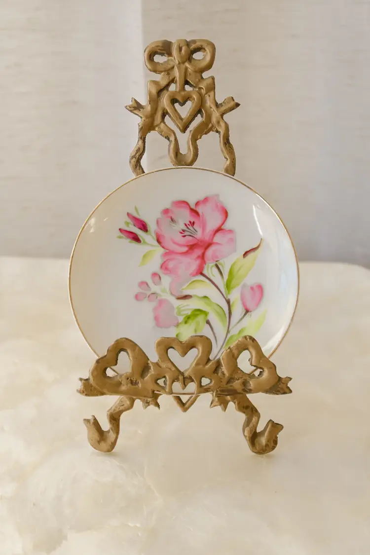 Vintage Ucagco Occupied Japan Hand Painted Plate Beautiful Roses Floral Dish