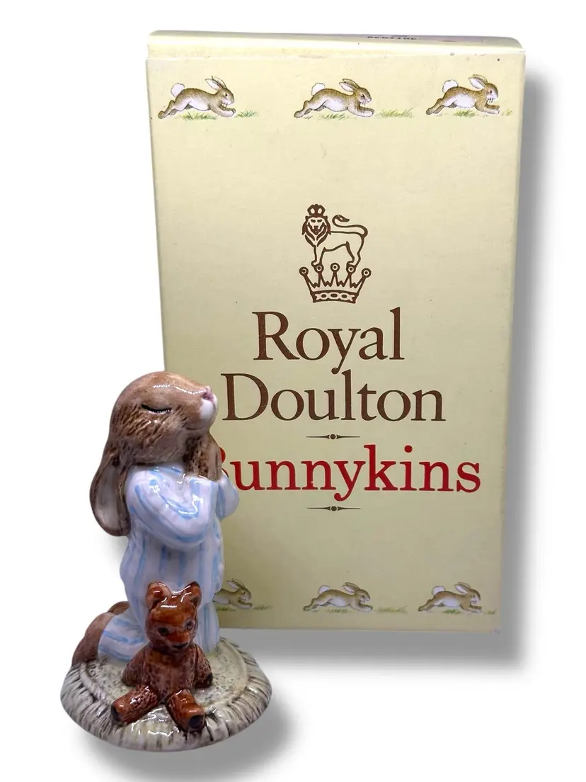 088. Royal Doulton Bunnykins Bedtime Figurine DB55 1986 England. In original box. Hand painted fine porcelain. Approximately 3 inches tall.
