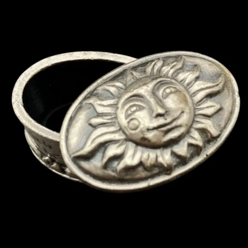 BIN - Vintage Sun Face Trinket Box