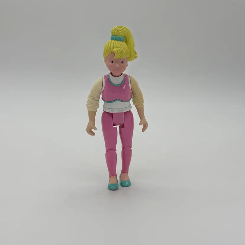 Vintage 1994 Fisher-Price Loving Family Dollhouse Teen Sister Articulated Figure