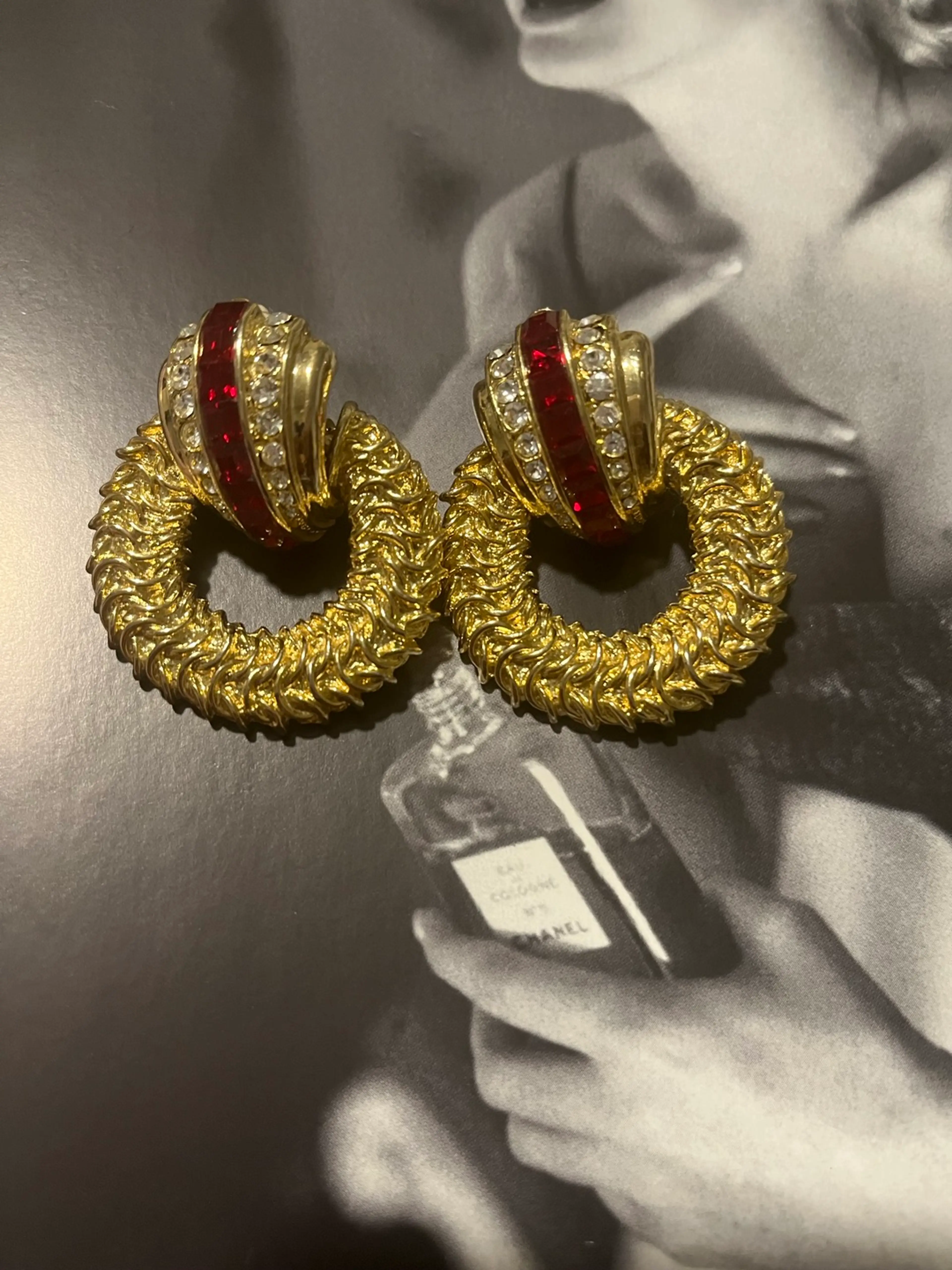Stunning Large Unsigned CRAFT Crystal Ribbed Gold Plated Byzantine Door Knocker Vintage Clip On Earrings, Statement Diamanté Runway Earrings