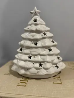 Christmas Tree Votive Holder White And Gold