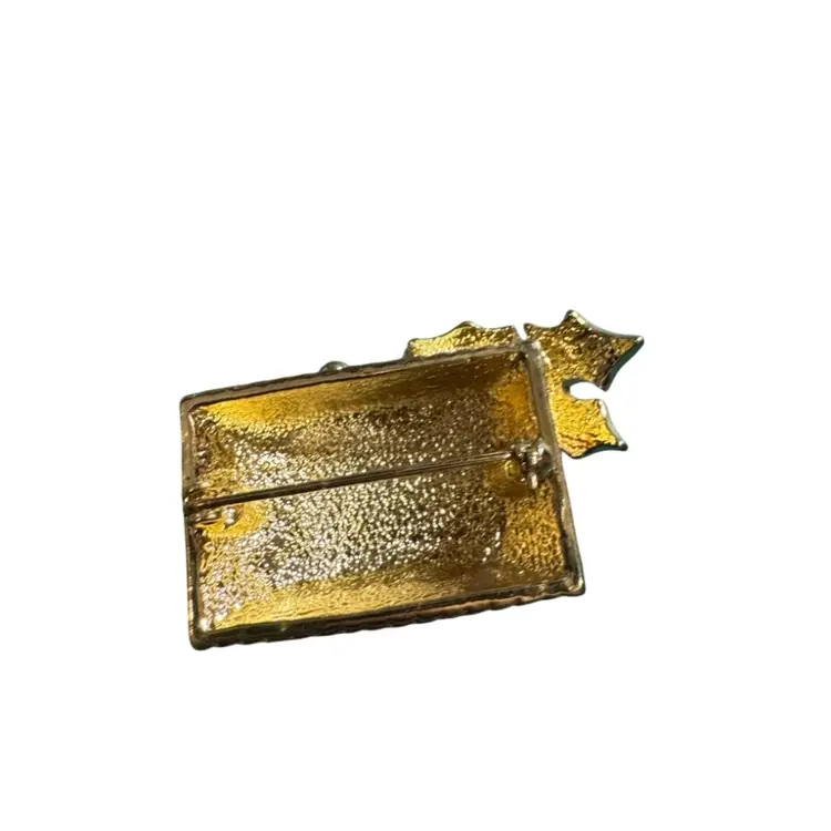 Holiday Drum With Holly Brooch