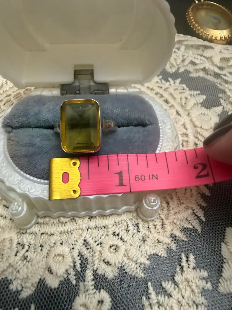 Sterling 925 Ring Size 9