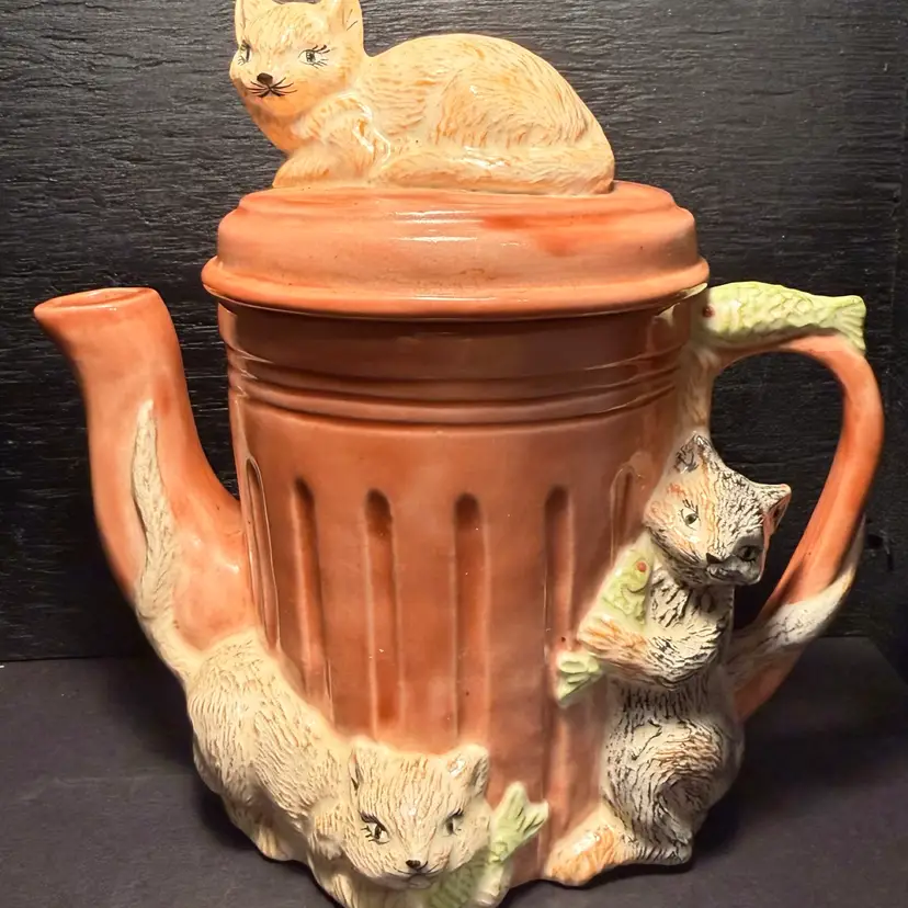 Rare 5-Cat “Alley Cat” Teapot Whimsical Trash Can Design Hand Painted Vintage Ceramic  Signed  “Janet” Kitschy Cat Lover Gift. Rustic Charm