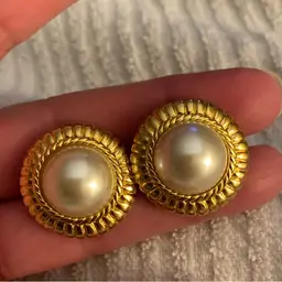 J013 Gold Tone and Faux Pearl by Napier