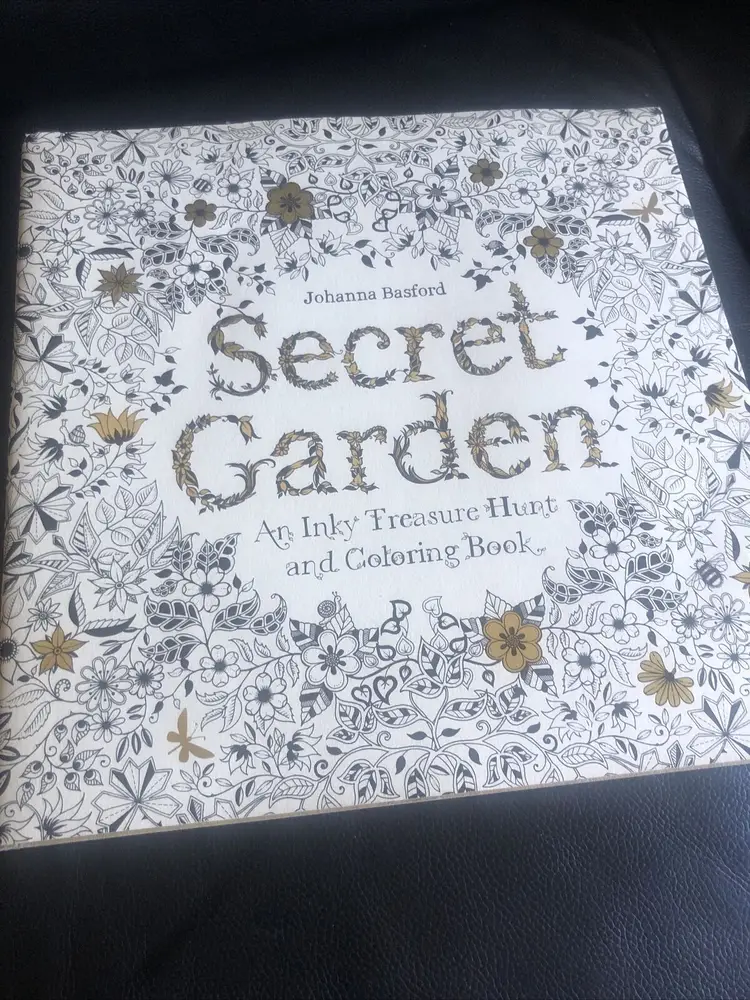 Secret Garden : An Inky Treasure Hunt and Coloring Book for Adults by Johanna...