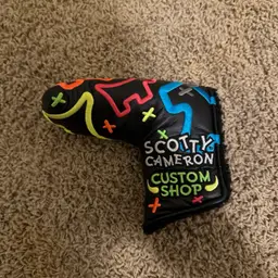 Scotty Cameron Junkyard Dog Headcover ( Neon Dogs)