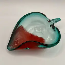 7.5”x5.5” Vintage Art Glass Dish- Decor