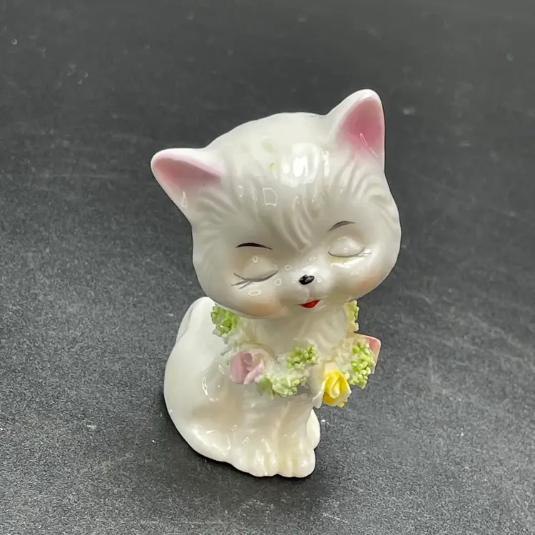Napco Miniature White Cat Kitten Kitty Figurine Spaghetti Flowers VTG Bone China
