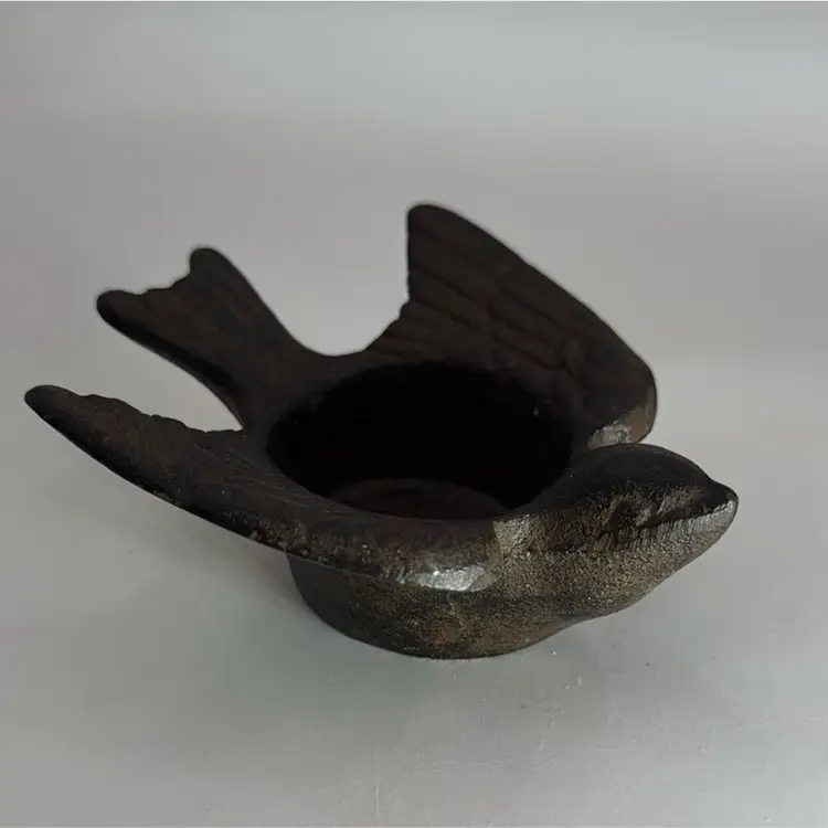#01 - Rustic cast iron tea, light or trinket for dish