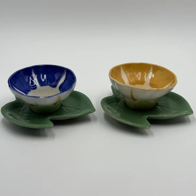 Flower Lotus Two Cups W/ Leaf Saucers Mid Century Modern Vintage Garden Floral