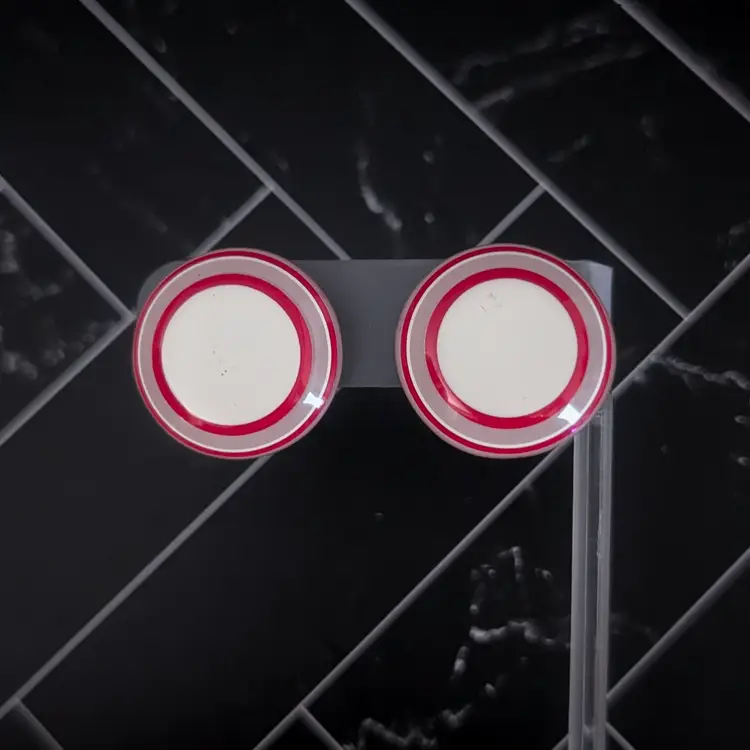 Vintage Stud Earrings Red & Off White Retro Circle 1"