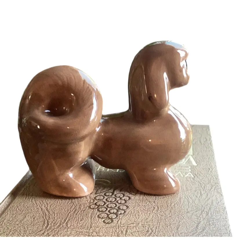 Derpy Pekingese Ceramic Brown Dog