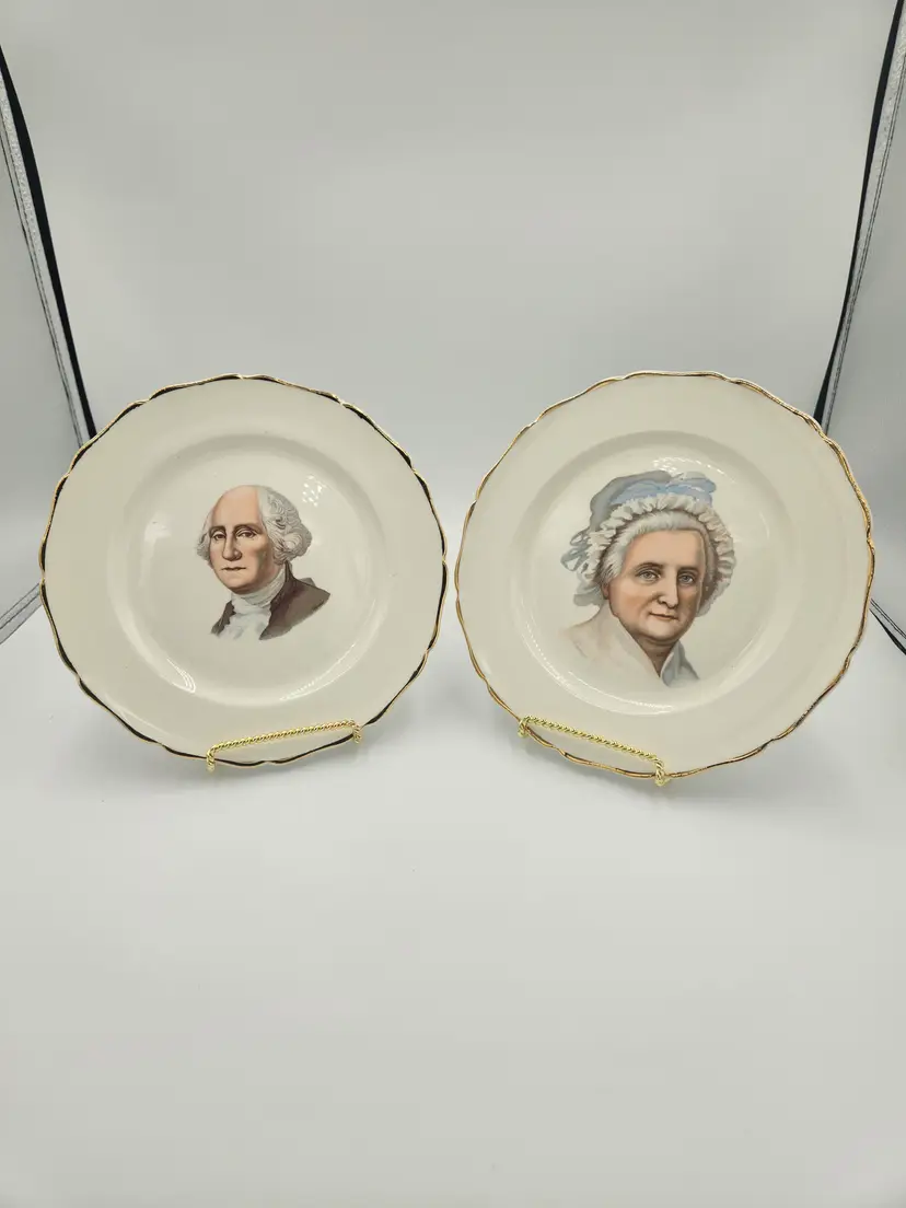 #B56 Capsco Geo and Martha Plates