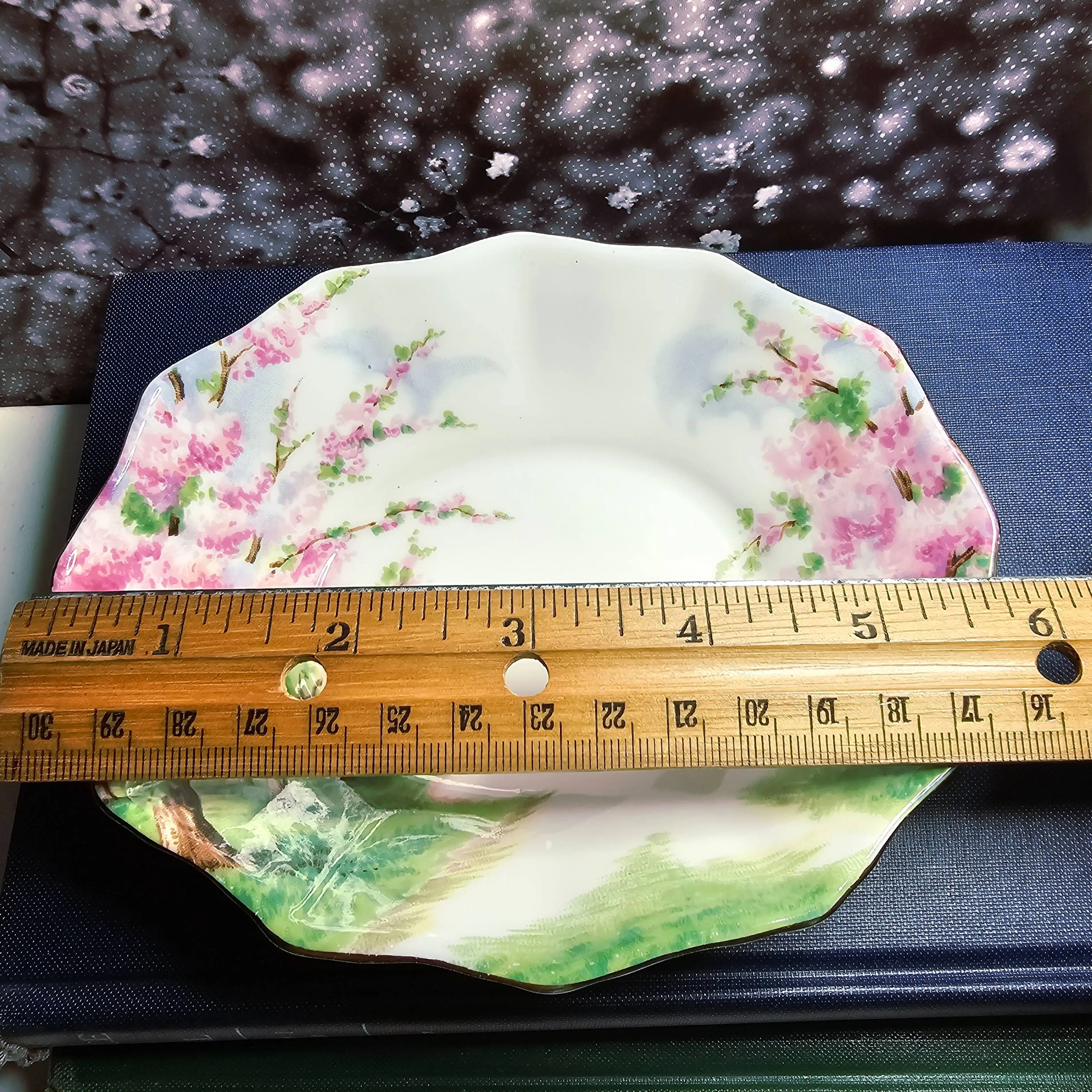 Image 4 of 4