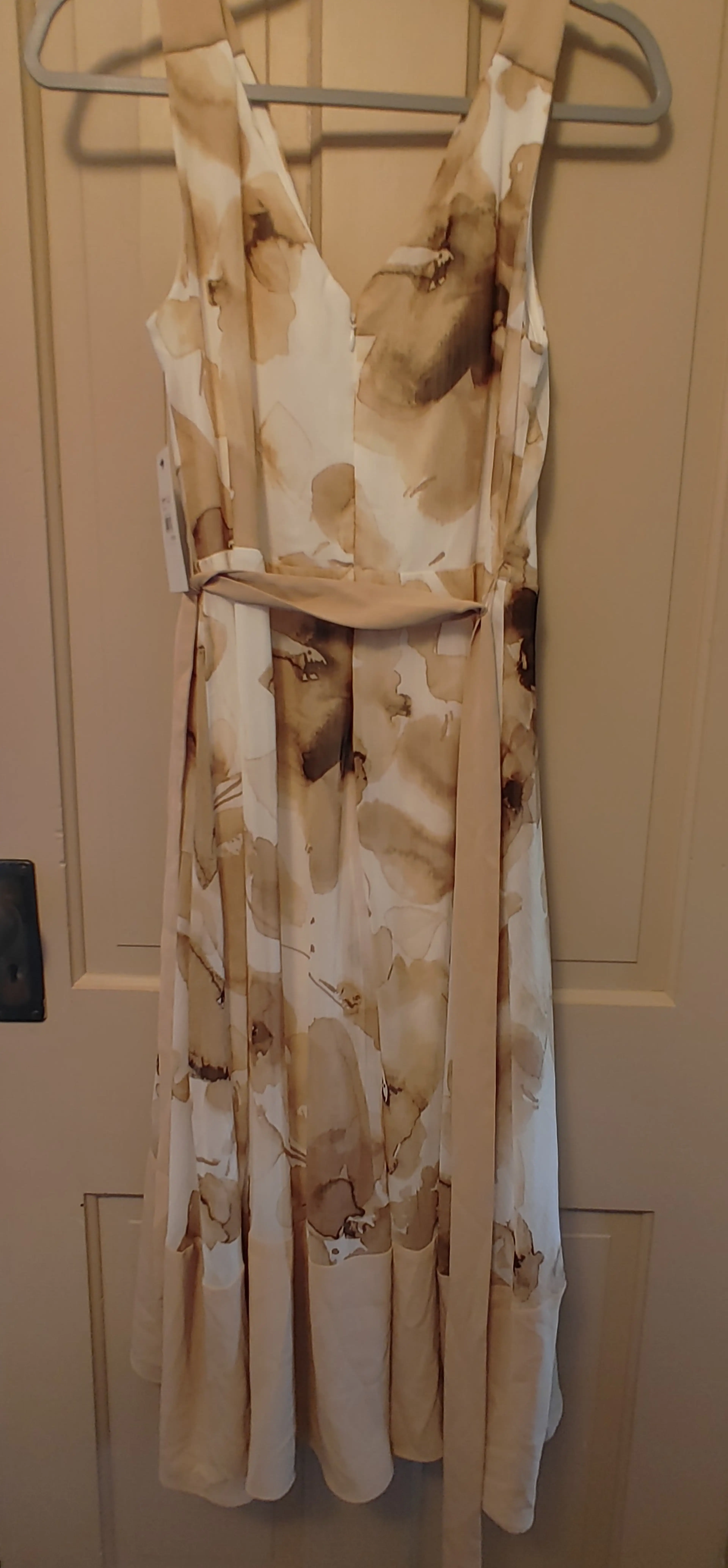 Image 2 of 4