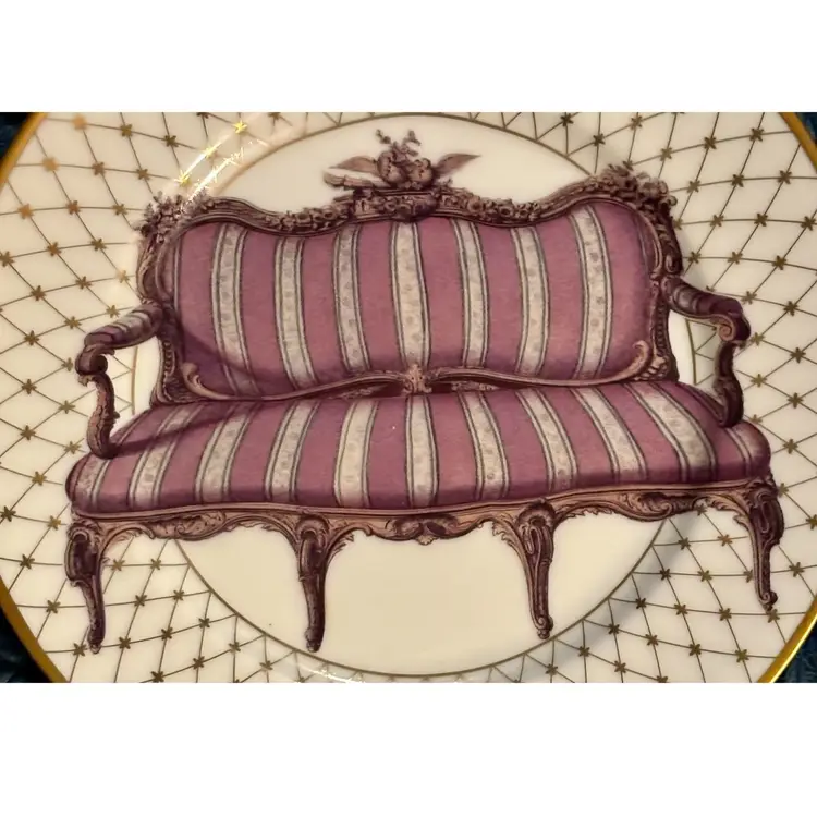 Fitz & Floyd Porcelain Set of 4 “Fancy Chaise Chair” Divans Series Luncheon Plates 8.25”
