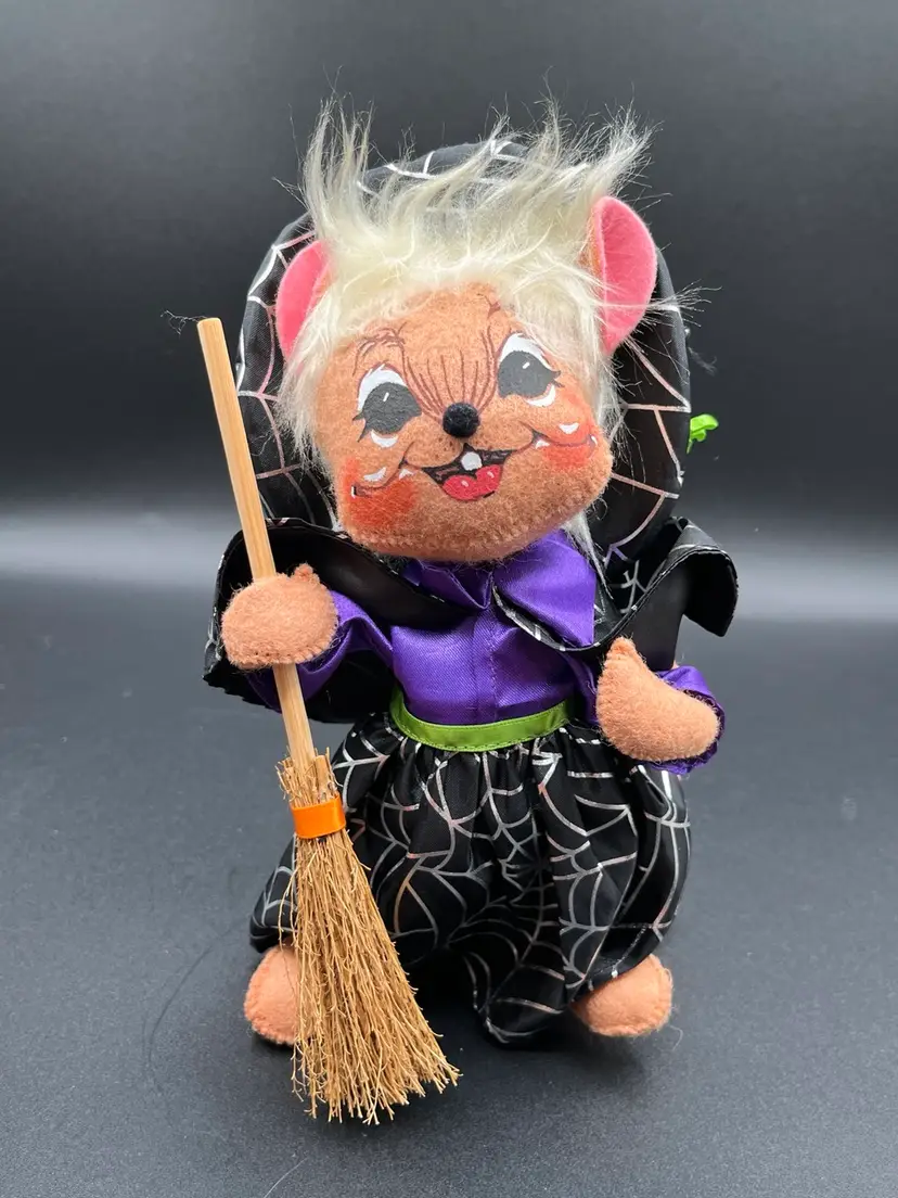 *2012 Halloween Spiderweb Witch Mouse Figurine 8.5” 🕸️