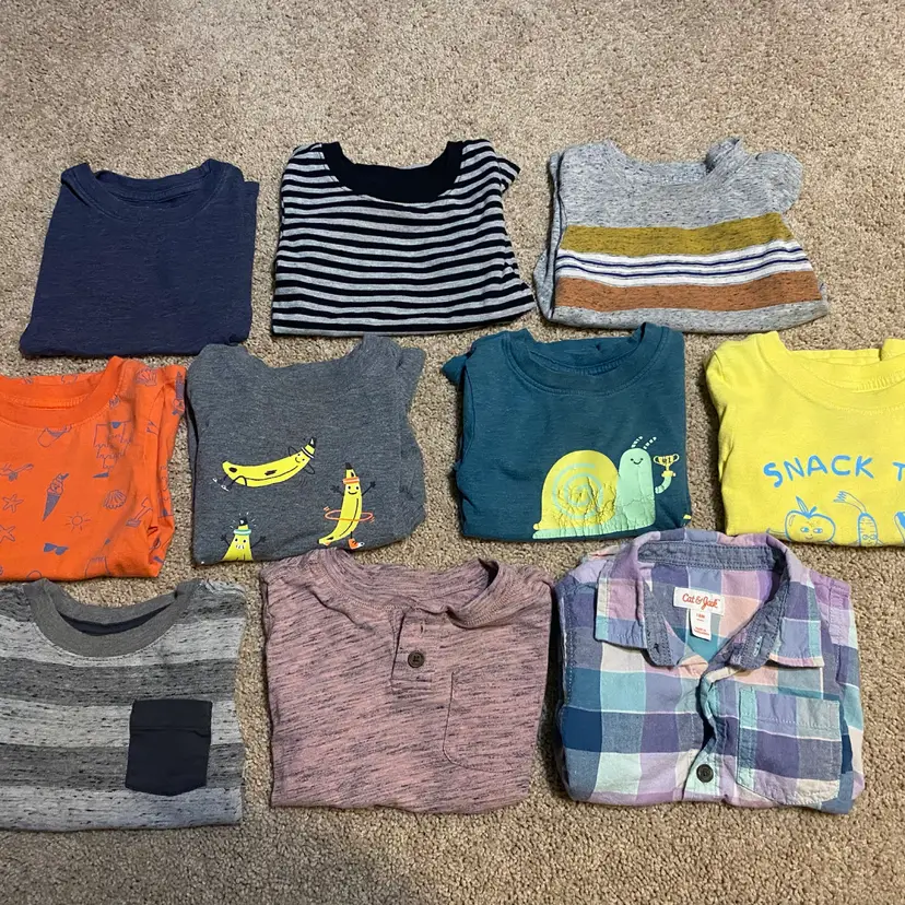 Cat & Jack Boy's Size 18 Months 10-Piece Bundle of Short Sleeve Shirts
