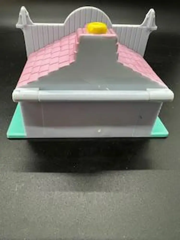 Polly Pocket Pet Store, Incomplete - store & Midge only