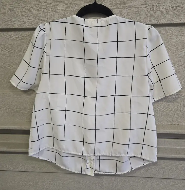 Urban Romantics Striped Button Down Top Size Medium