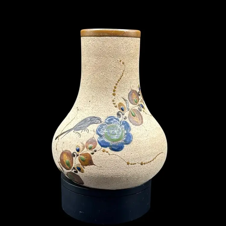 Guanajuato Tonala Sand Finish Hand Painted Art Pottery Vase 7” No Noted Flaws Signed