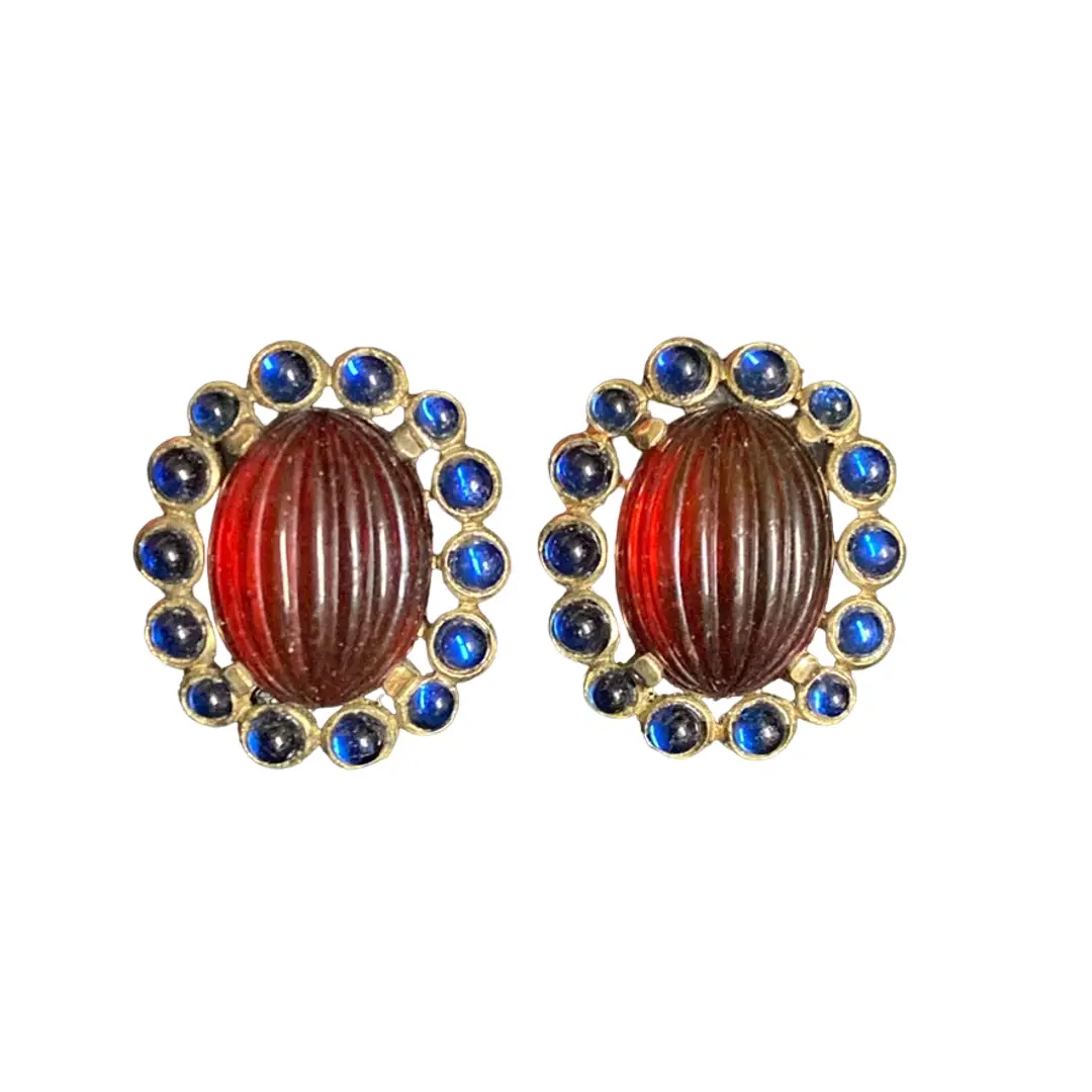 Crown Trifari Jewels Of India Mochila Red Melon Clip-on Earrings 1949