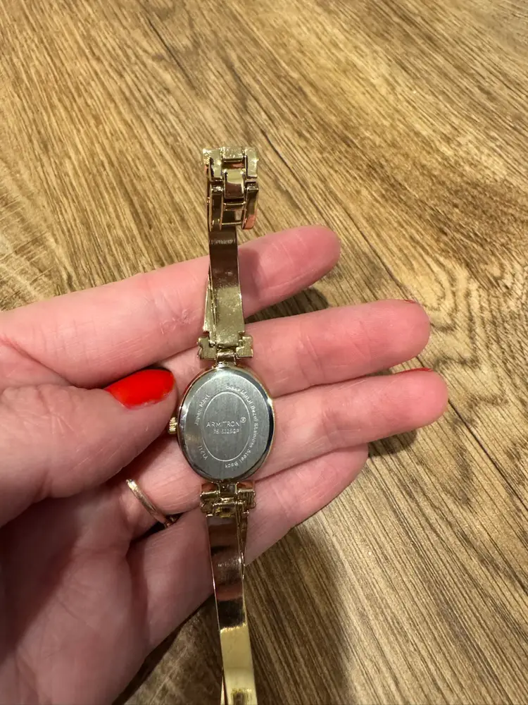 Armitron Women 75-5325Gp Fashion Pave Gold Tone Oval Quartz Analog 19mm Watch 7"