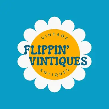 Jamie🌼Flippin’ Vintiques